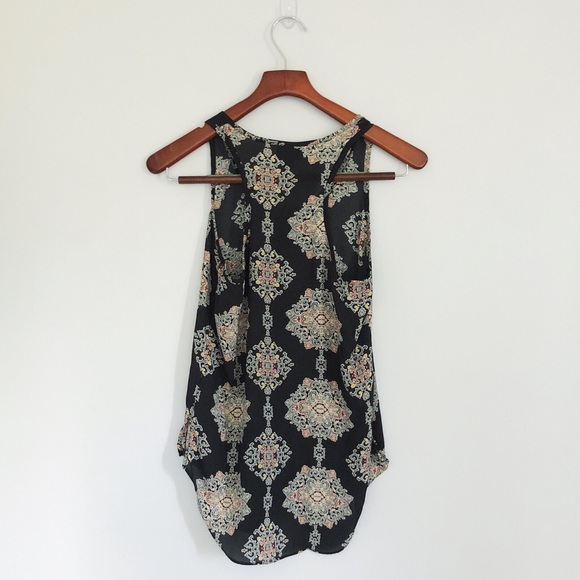 Mossimo racerback tank - Picture 2 of 5